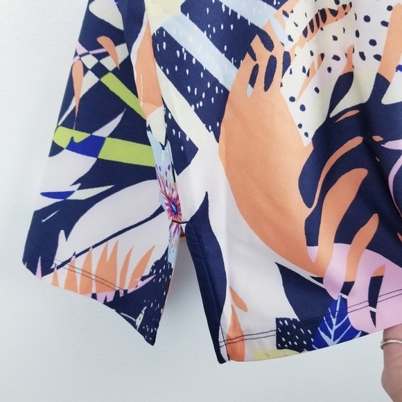 Old Navy Active Women's Floral Sleeveless Tank Top NWT - Picture 7 of 8